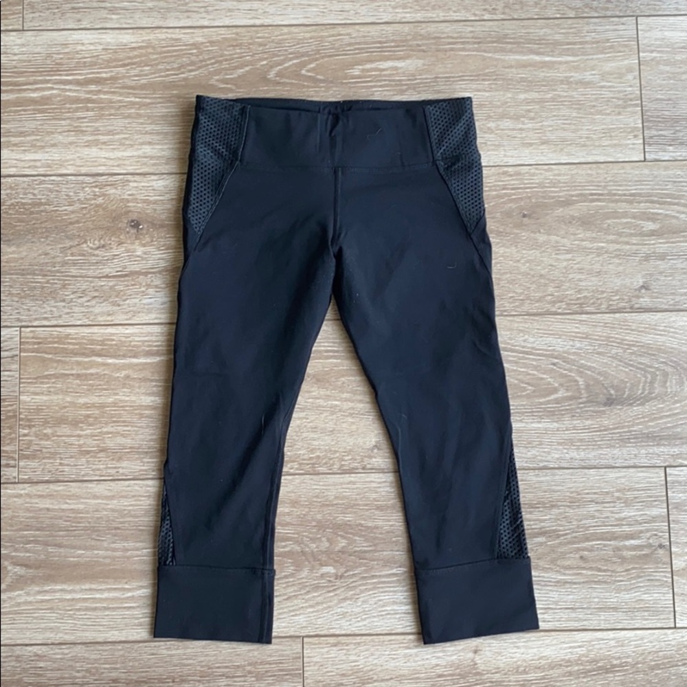 Lorna Jane capri leggings